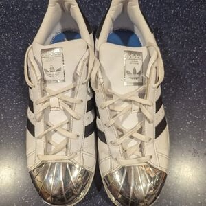Women’s’Size 8 - adidas Superstar Metal Toe Silver Toe